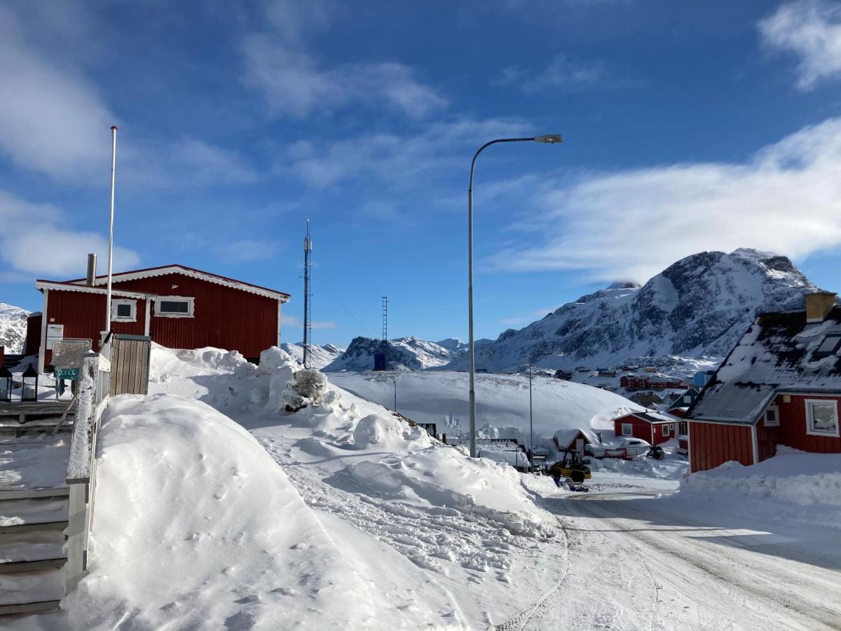 Isi4U Apartments, Snowmobile And Dogsled Sisimiut Dış mekan fotoğraf